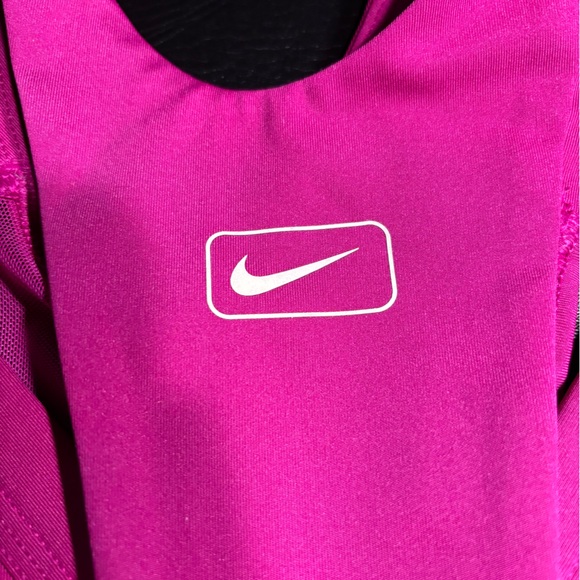 Nike sports bra - Picture 4 of 6